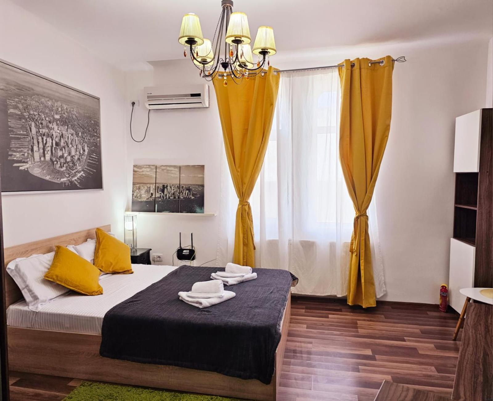 Central Old City Center Studio Universitate Coltea - Cav9 Bucureşti Exterior foto